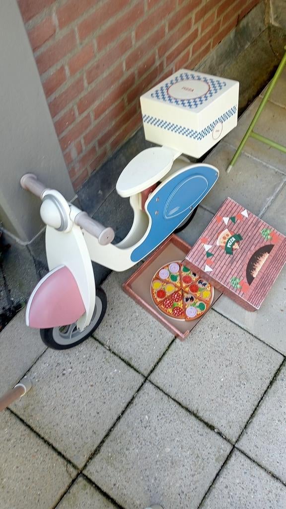 Loop vespa pizzabezorger, Ophalen, Zo goed als nieuw