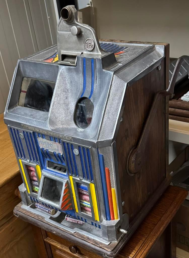 Slotmachine jennings duchess restauratie object, Verzamelen, Overige munten, Ophalen, Zo goed als nieuw
