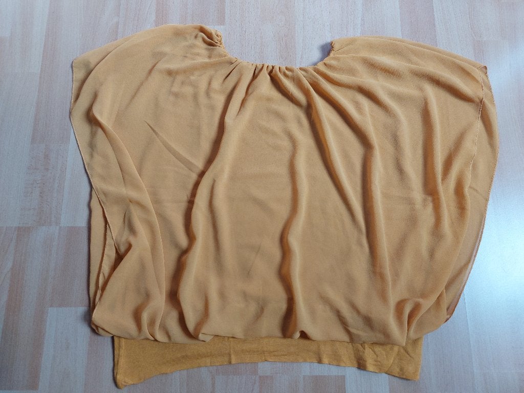 Geel t-shirt, Kleding | Dames, Geel, Maat 42/44 (L), Ophalen of Verzenden, Zo goed als nieuw