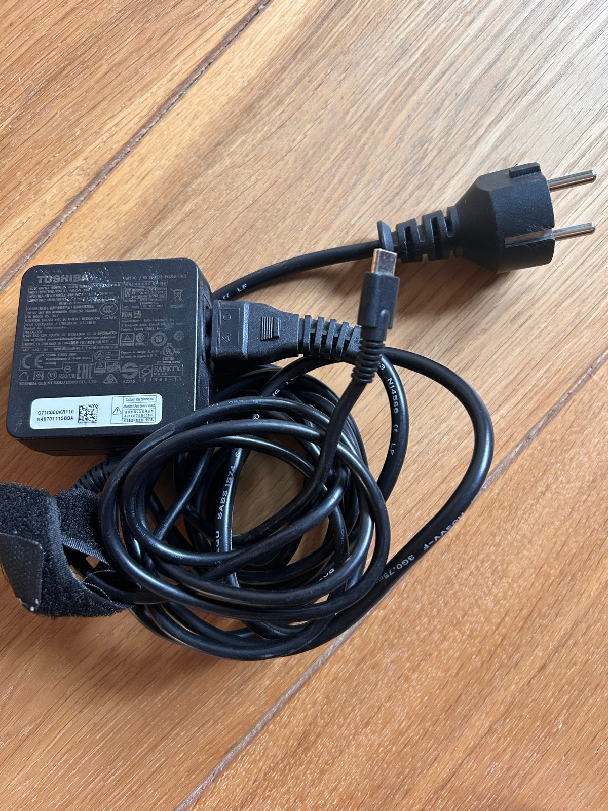Toshiba PA5257E-1AC USB-C Laptop Adapter/Oplader, Computers en Software, Laptop-opladers, Ophalen of Verzenden, Gebruikt