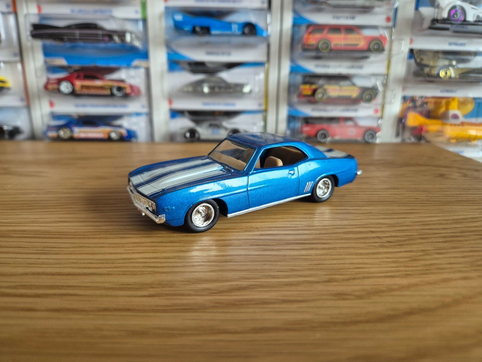 ERTL '69 Camaro, Hobby en Vrije tijd, Modelauto's | 1:43, Ophalen of Verzenden, Auto, Overige merken