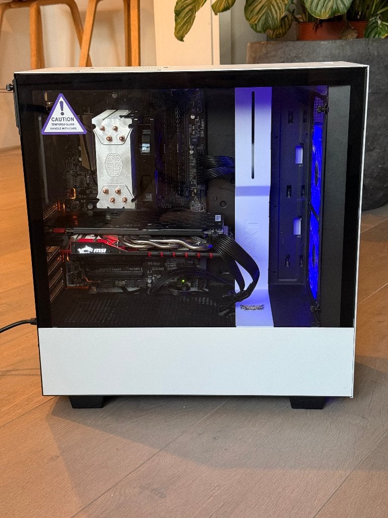 Foto 4 van Gaming PC GTX 960 4GB | i5-6500 | 16GB | 3TB