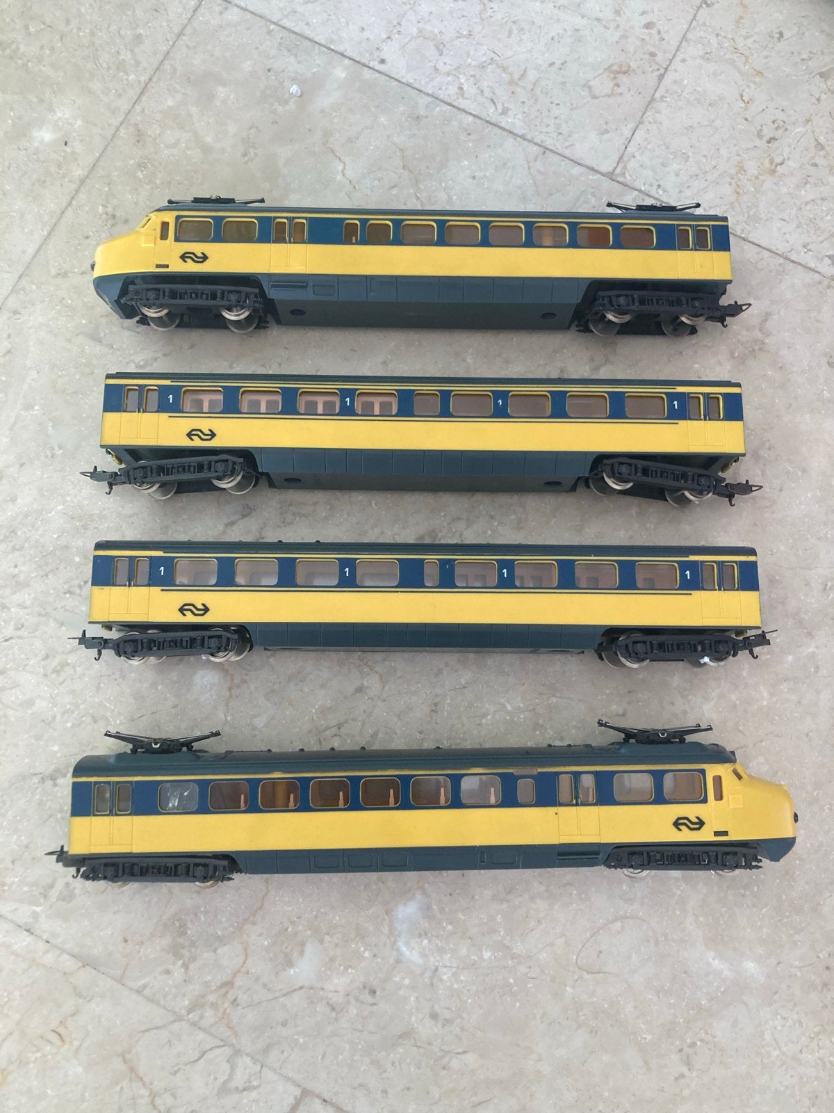 Lima Hondekop Treinset - Iconische NS Klassieker, Hobby en Vrije tijd, Modeltreinen | H0, Ophalen of Verzenden, NS, Lima, Gebruikt