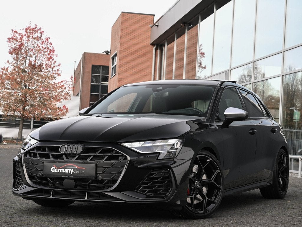 Audi S3 Sportback 2.0TFSI 334pk Quattro Pano HUD M-Led RS-Ze, Auto's, Audi, Automaat, S3, Gebruikt, Zwart
