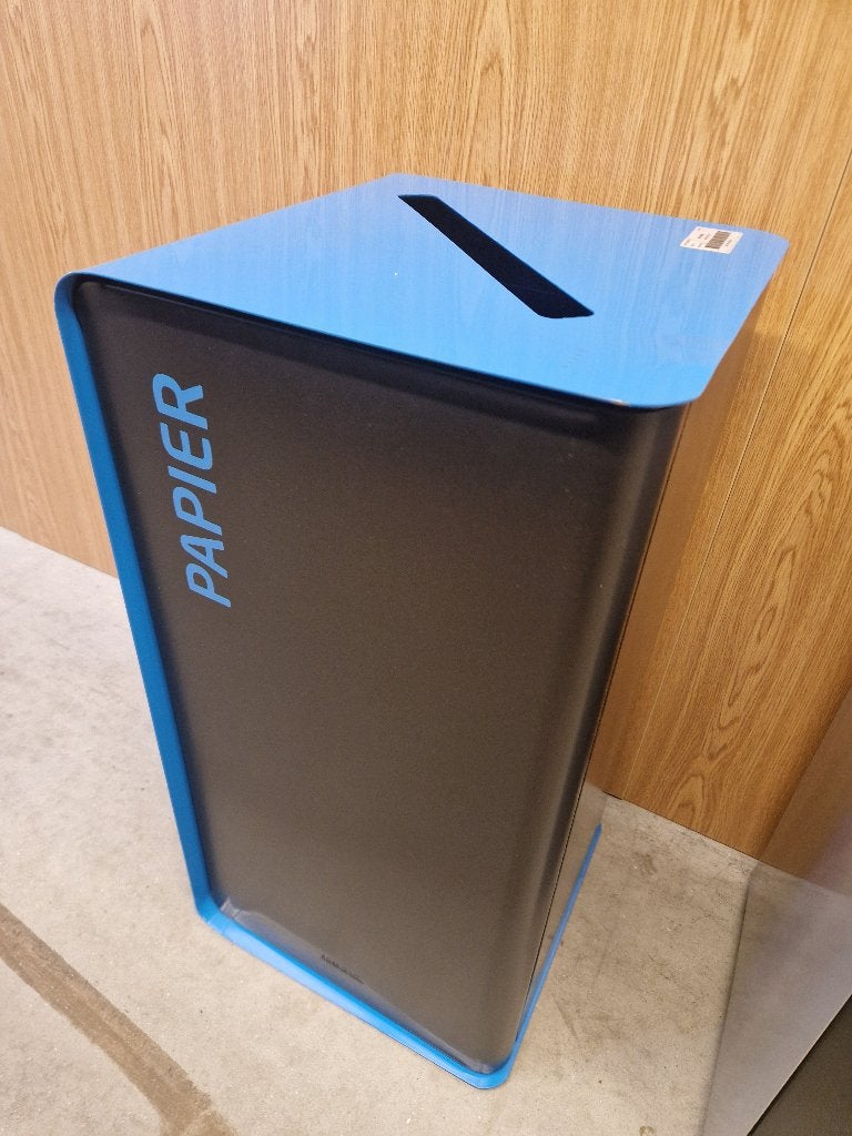 Foto 11 van Metalen Afvalbak Prullenbak Papierbak Afval Sorteren (nieuw)