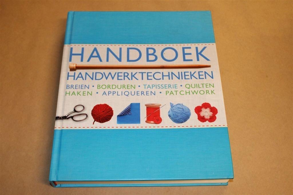 Handboek Handwerktechnieken — Groot, Dik Boek, Boeken, Hobby en Vrije tijd, Zo goed als nieuw, Overige onderwerpen, Ophalen of Verzenden