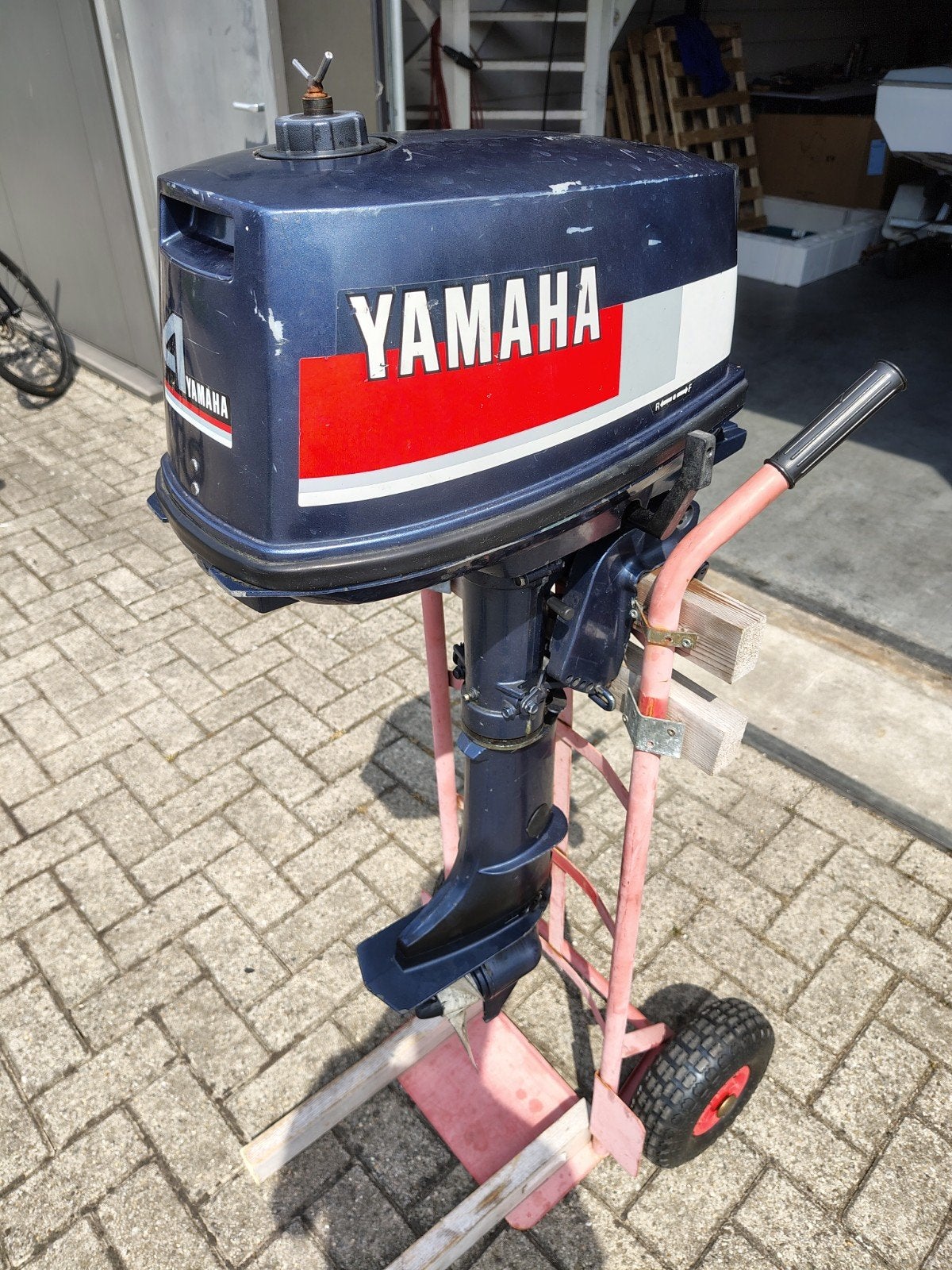 Yamaha 4 pk 2 takt buitenboordmotor, Watersport en Boten, Ophalen, Zo goed als nieuw, Motor en Techniek, Motorboot