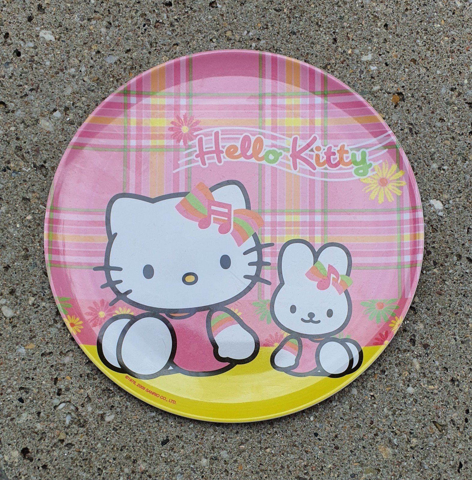 Hello Kitty Sanrio plastic kinder eetbord, Overige materialen, Ophalen of Verzenden, Zo goed als nieuw, Bord(en)