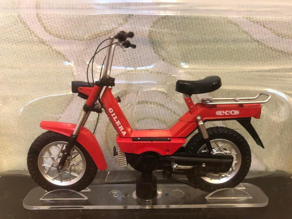 Citta Gilera schaal model - 1:18 brommer bromfiets, Overige merken, Nieuw, Ophalen of Verzenden, Groter dan 1:32