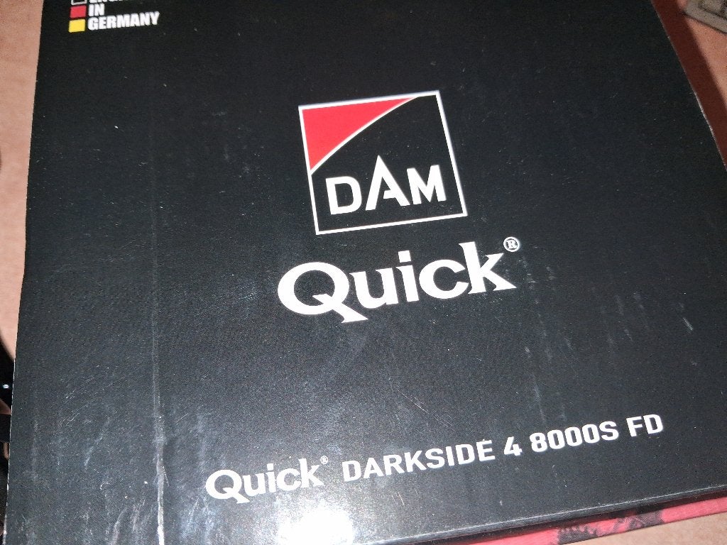 nieuwe in de doos karper molen dam Quick Darkside 4 8000S FD, Watersport en Boten, Ophalen of Verzenden, Nieuw, Molen