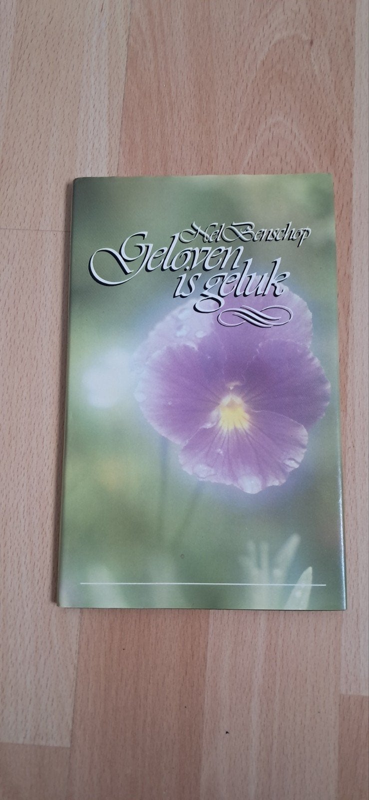 Geloven is geluk - Nel Benschop (poëzie), Boeken, Gedichten en Poëzie, Ophalen of Verzenden, Gelezen, Nel Benschop, Eén auteur