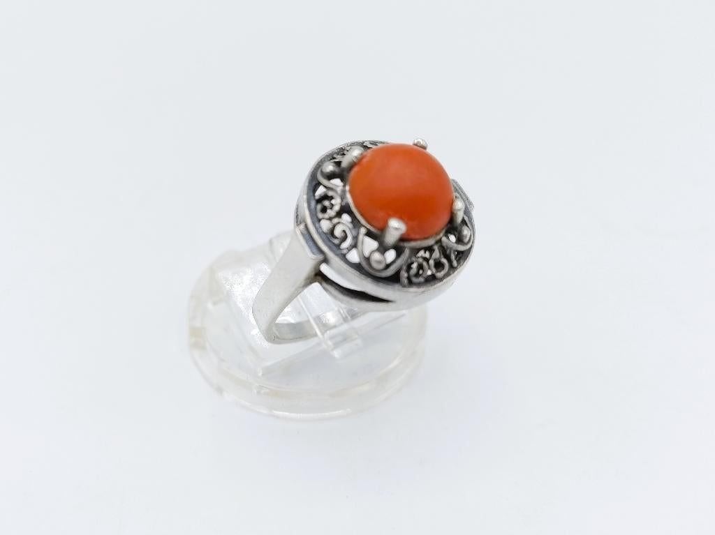Zilveren ring met bloedkoraal, 18 mm., 18 tot 19, Gebruikt, Info@zilverwebsite.nl, Verzenden