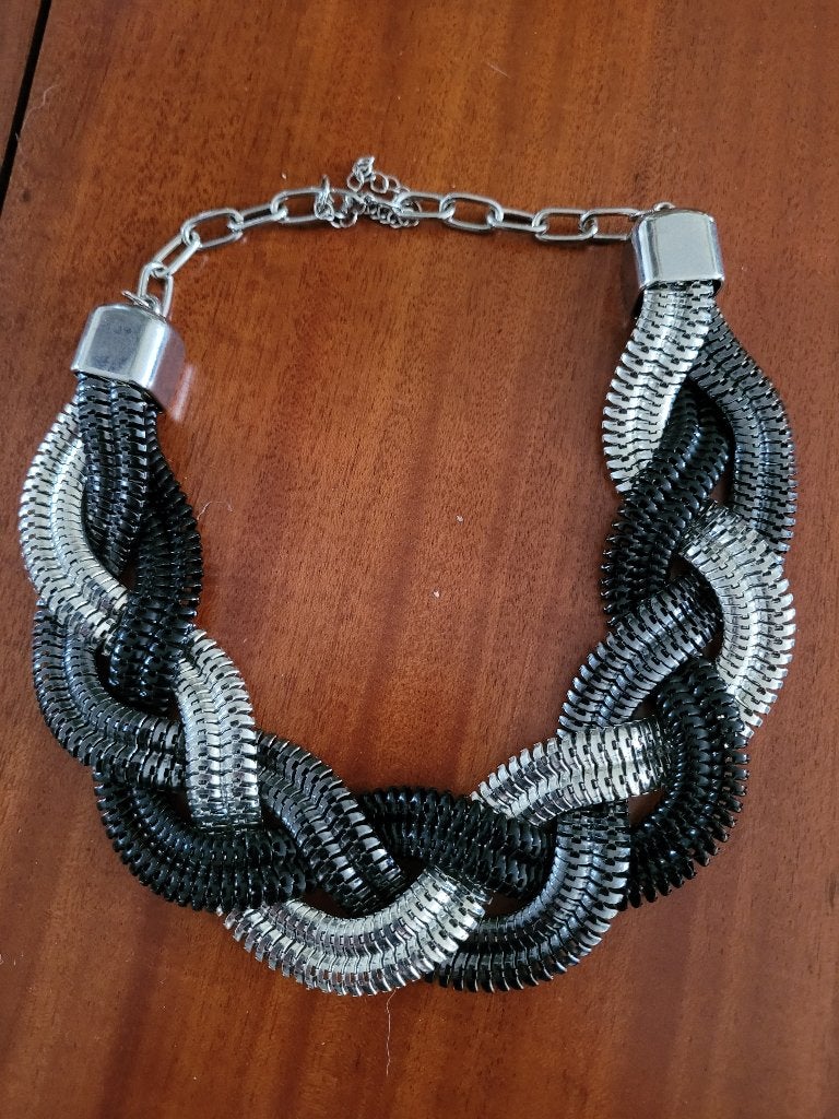 Zware halsketting zwart/grijs/chroom, Ophalen of Verzenden, Zo goed als nieuw, Zwart, Overige materialen