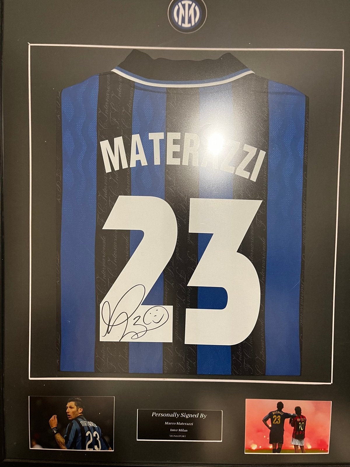 Gesigneerd Inter Milan Materazzi 23 Shirt - Ingelijst, Sport en Fitness, Ophalen, Zo goed als nieuw, Shirt