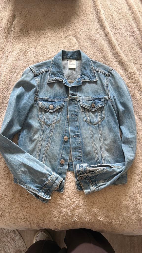 Net spijkerjasje maat 34 H&M, Ophalen of Verzenden, Zo goed als nieuw, Maat 34 (XS) of kleiner, Blauw