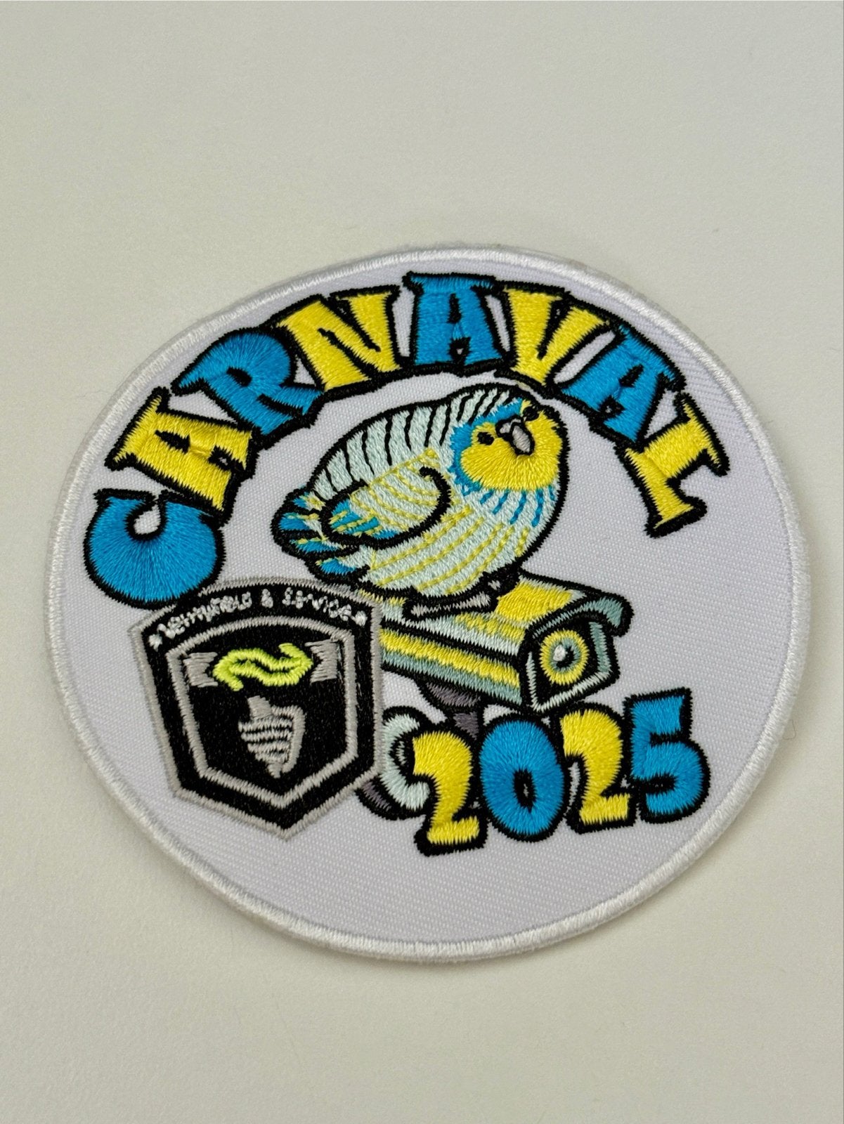 Carnaval 2025 NS Patch - Nieuwstaat Gelimiteerd, Verzamelen, Speldjes, Pins en Buttons, Ophalen, Nieuw, Transport, Speldje of Pin