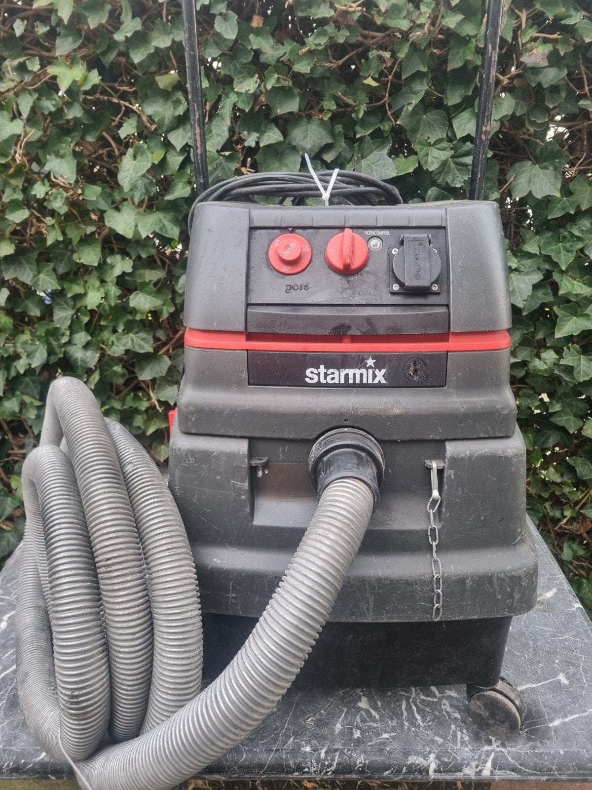 Starmix Industriële Stofzuiger - Krachtig en Betrouwbaar, Ophalen, Overige merken, Gebruikt, Industriële stofzuiger
