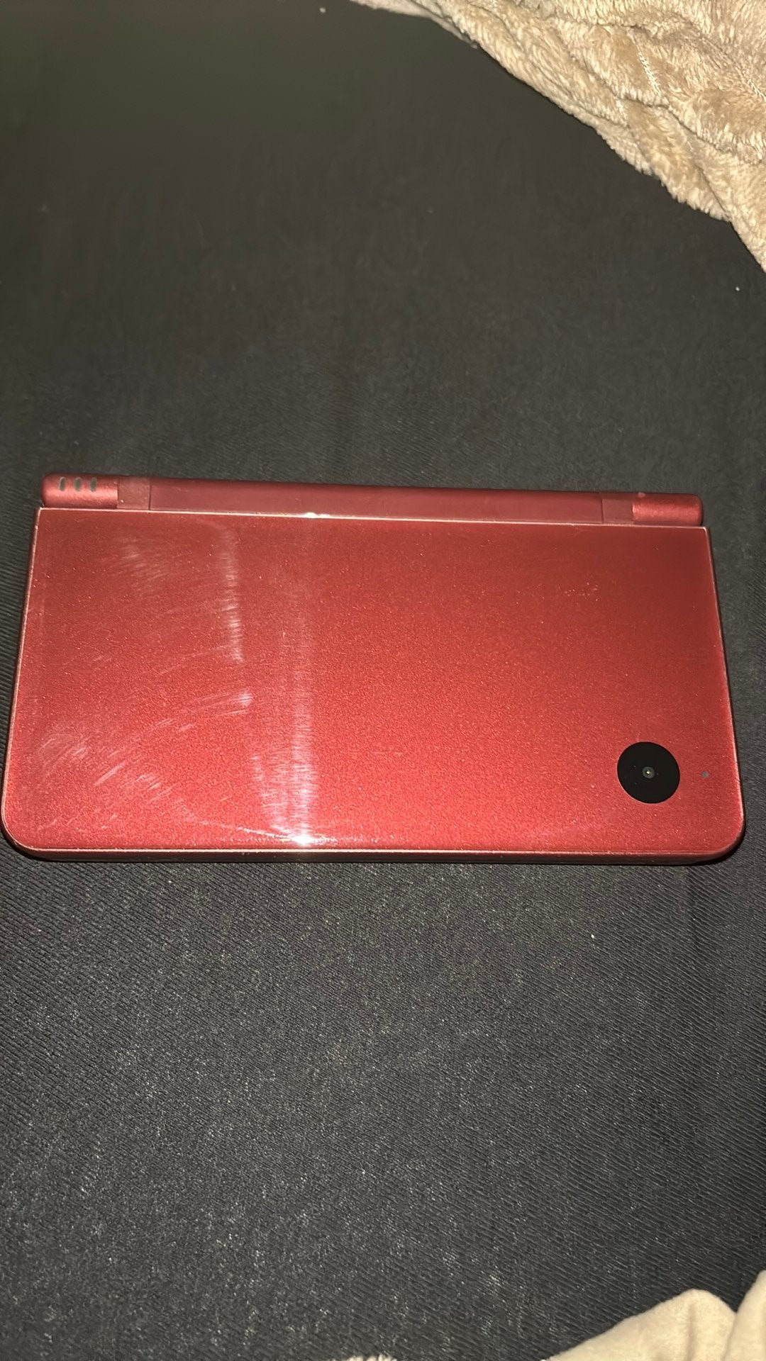 Nintendo DSi XL donkerrood + oplader, Spelcomputers en Games, Spelcomputers | Nintendo DS, Ophalen, Zo goed als nieuw, Dsi