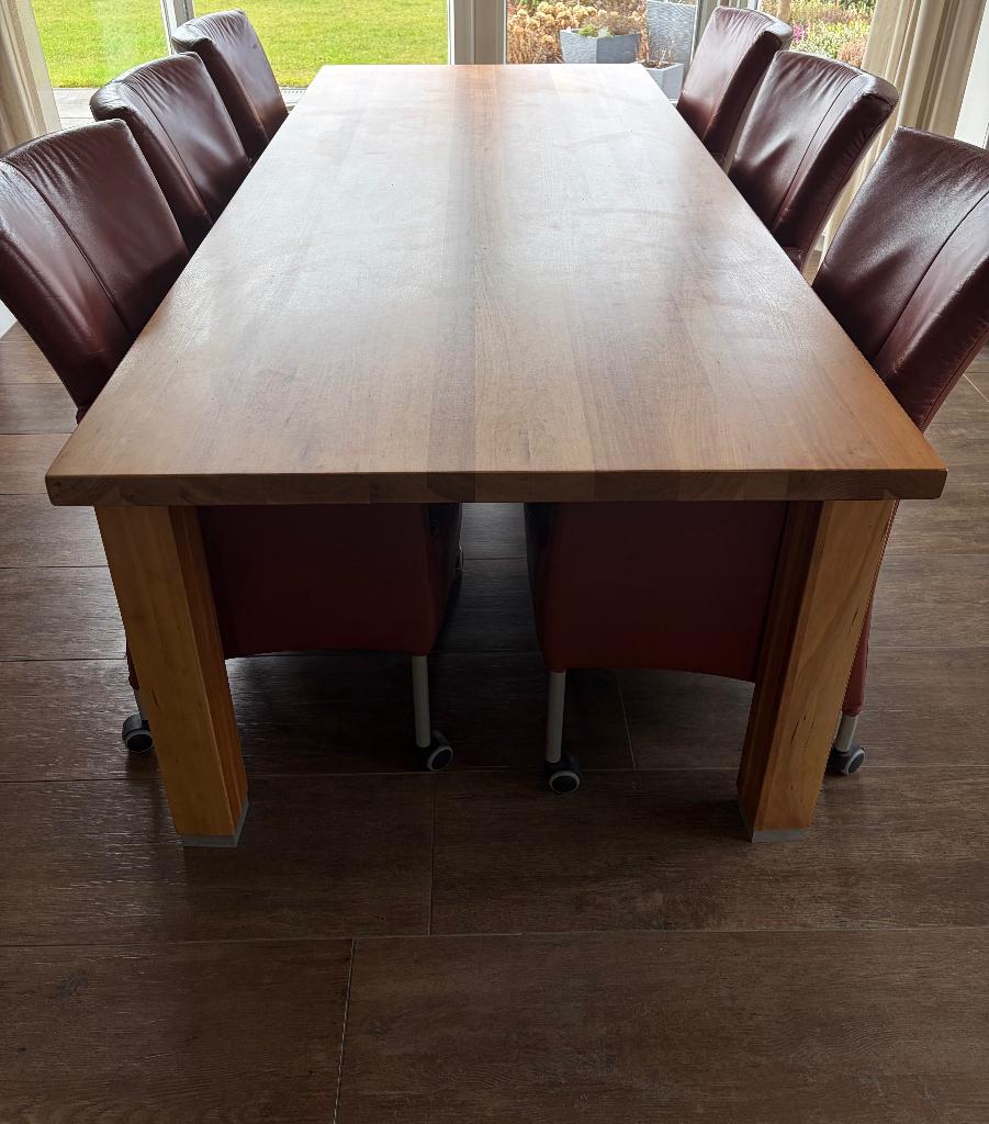 Eetkamer tafel met verstelbare lerenstoelen op wieltjes, Huis en Inrichting, Ophalen, Gebruikt, 200 cm of meer, 50 tot 100 cm