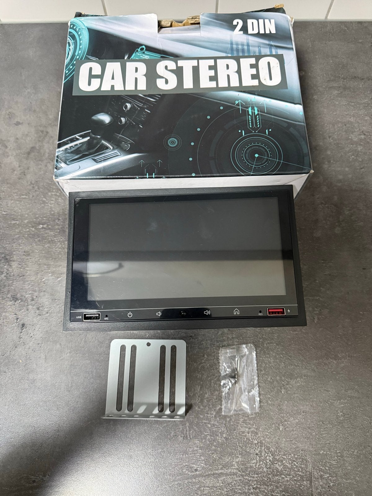 2 DIN Car Stereo met touchscreen