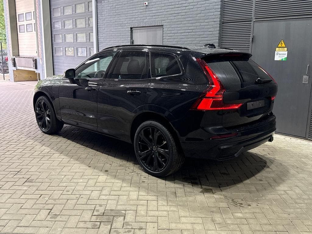 Volvo XC60 T8 Plug-in hybrid Plus Black Edition | ACC | Pano, Auto's, Volvo, Automaat, Gebruikt, Euro 6, 4 cilinders