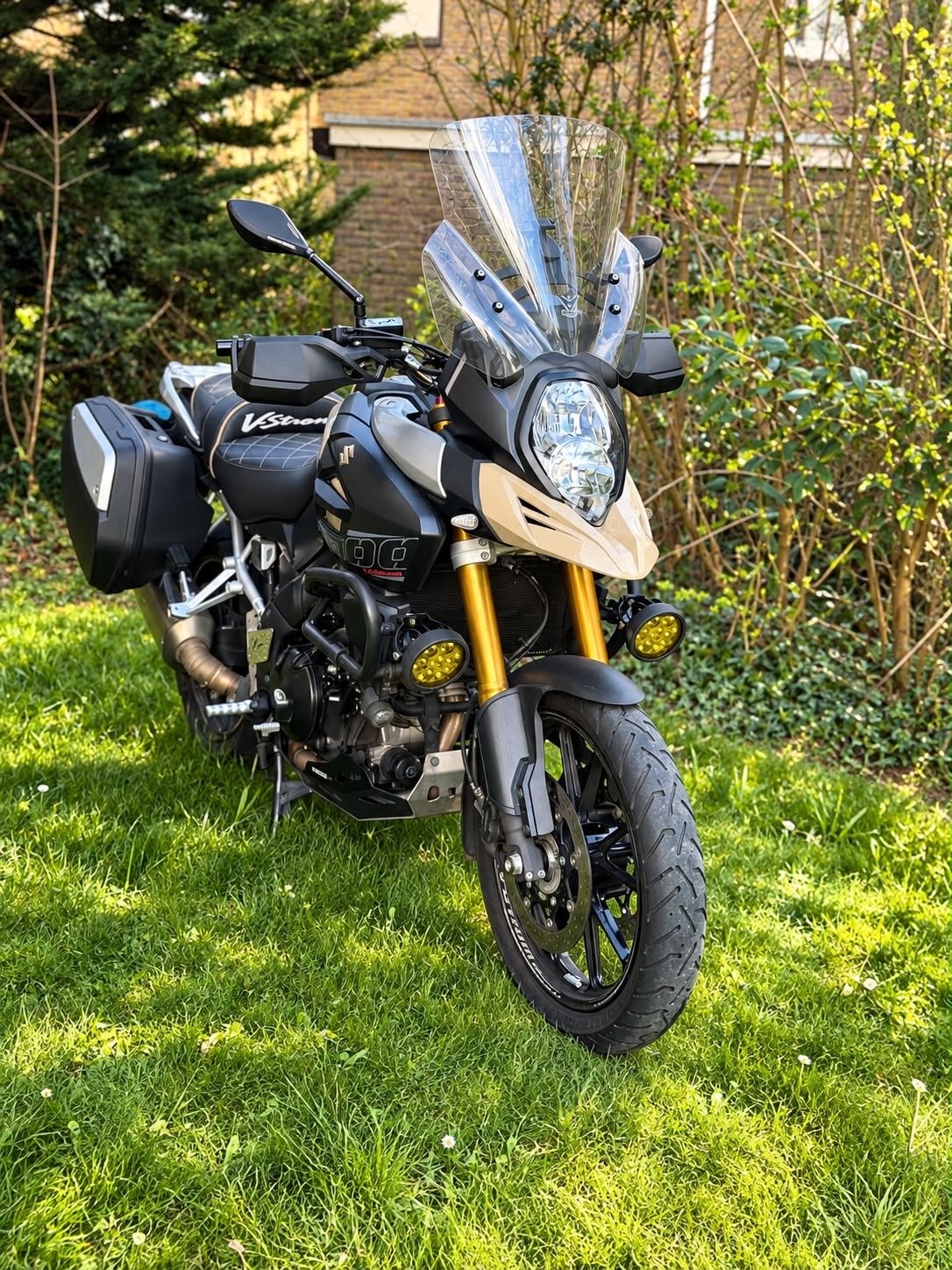 Suzuki V-Strom 1000 - Avontuurlijke Toermotor, Motoren, 2 cilinders, Gebruikt, Particulier, Toermotor