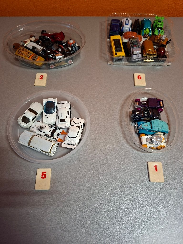 opruiming hotwheels van alles wat, Hobby en Vrije tijd, Modelauto's | Overige schalen, Ophalen of Verzenden, Zo goed als nieuw