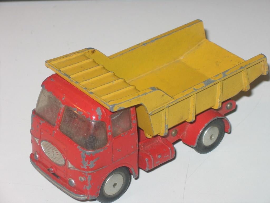 Corgi Toys (458) ERF 64G Dumper, Ophalen of Verzenden, Gebruikt, Bus of Vrachtwagen, Corgi