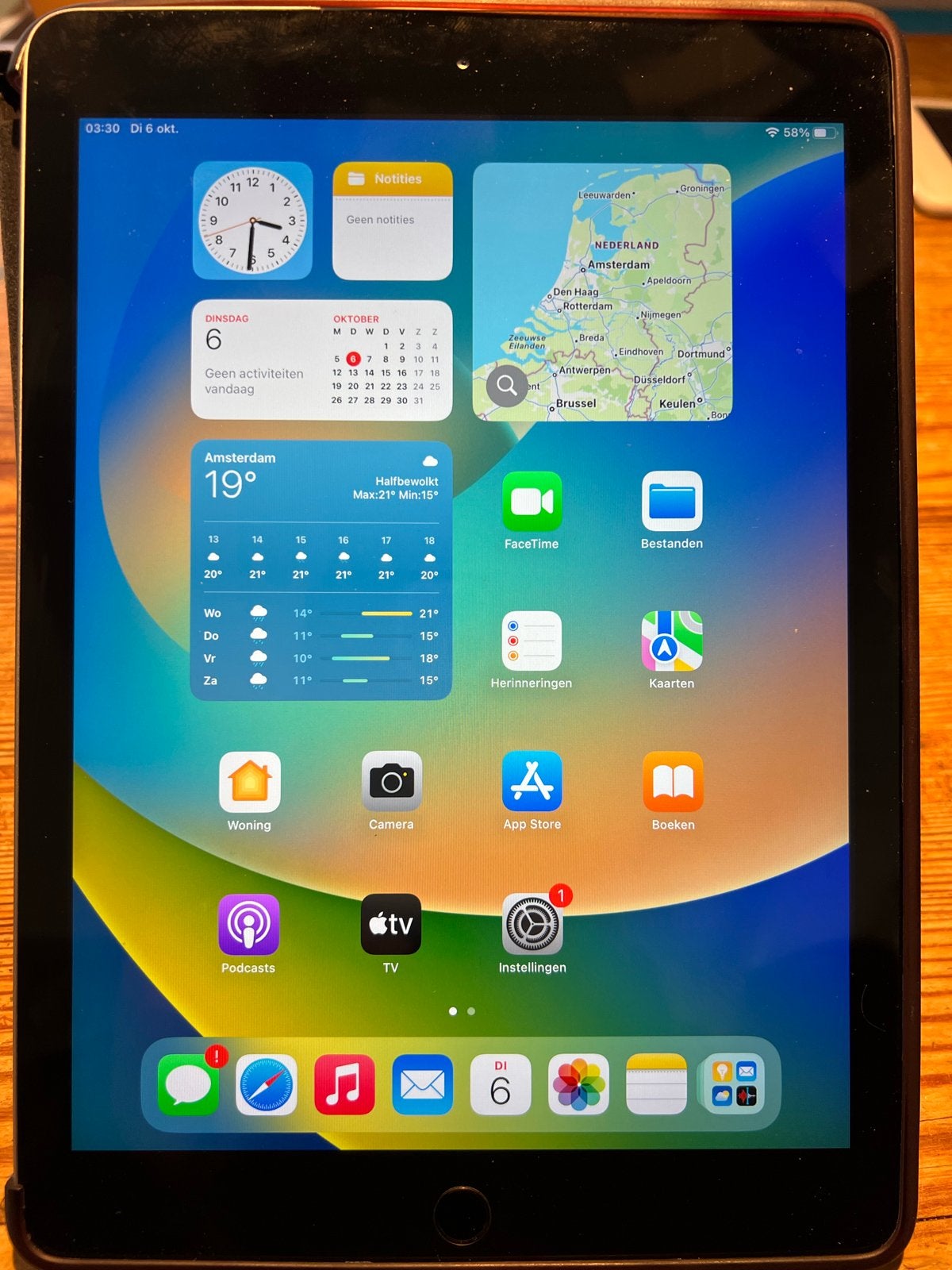 iPad 5e generatie 128GB - Zo goed als nieuw, Computers en Software, 10 inch, Apple iPad, Ophalen of Verzenden, Zo goed als nieuw