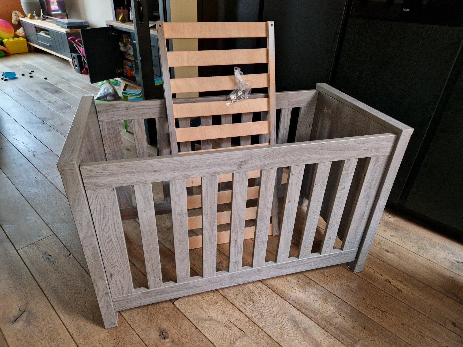 Interbaby grijze ledikant met matras, Ophalen, Gebruikt, Ledikant