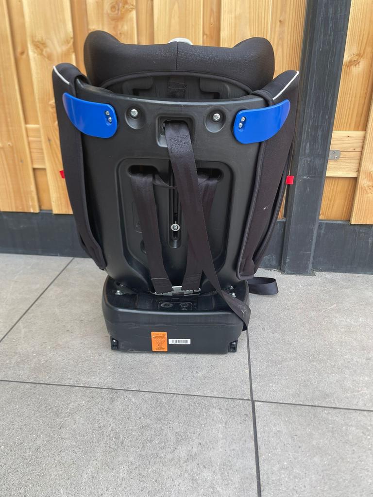 Autostoel in goede staat - hoezen uitwasbaar, 9 t/m 18 kg, Ophalen, Overige merken, Gebruikt