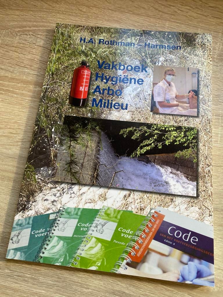 Lesboek opleiding pedicure HAM, Boeken, Ophalen of Verzenden, Nieuw, MBO