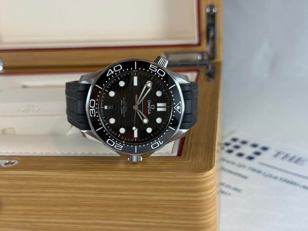 Omega Seamaster Diver 300M. 2022. Ref. 210.32.42.20.01.001, Ophalen, Zo goed als nieuw, Staal, Omega