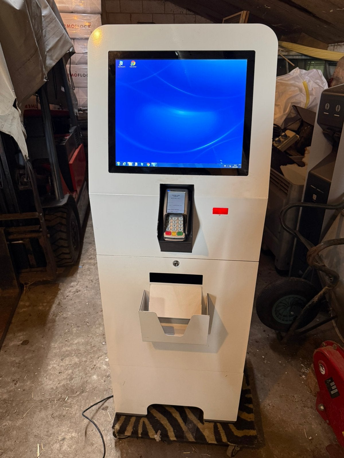 Foto print kiosk met pinautomaat, Ophalen, Gebruikt, IPS, Full HD
