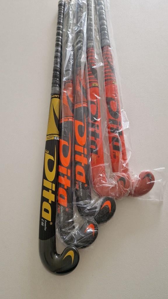 Dita Hockeysticks - 95% of 100% carbon - €100,- per stuk!, Ophalen, Nieuw, Stick