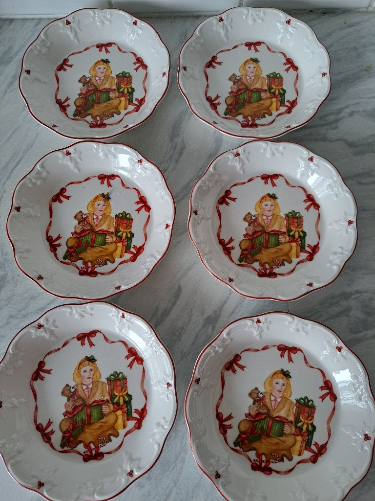 Villeroy en Boch Nieuwe Kerst Schaaltjes 10 €per stuk, Ophalen of Verzenden, Zo goed als nieuw