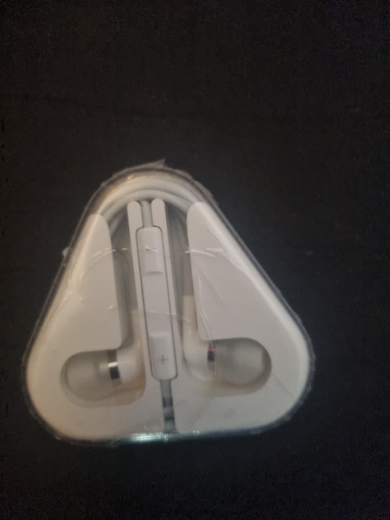 Nieuwe Apple EarPods met 3.5mm koptelefoonaansluiting, Ophalen of Verzenden, Nieuw