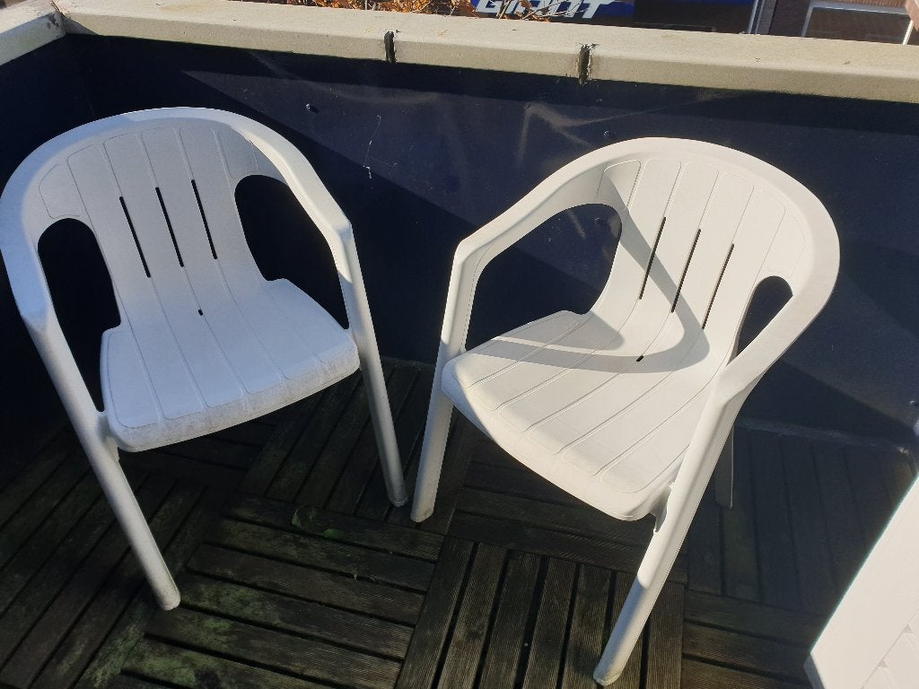 Kunststof tuinstoelen, gratis, Ophalen, Gebruikt, Kunststof, Stapelbaar