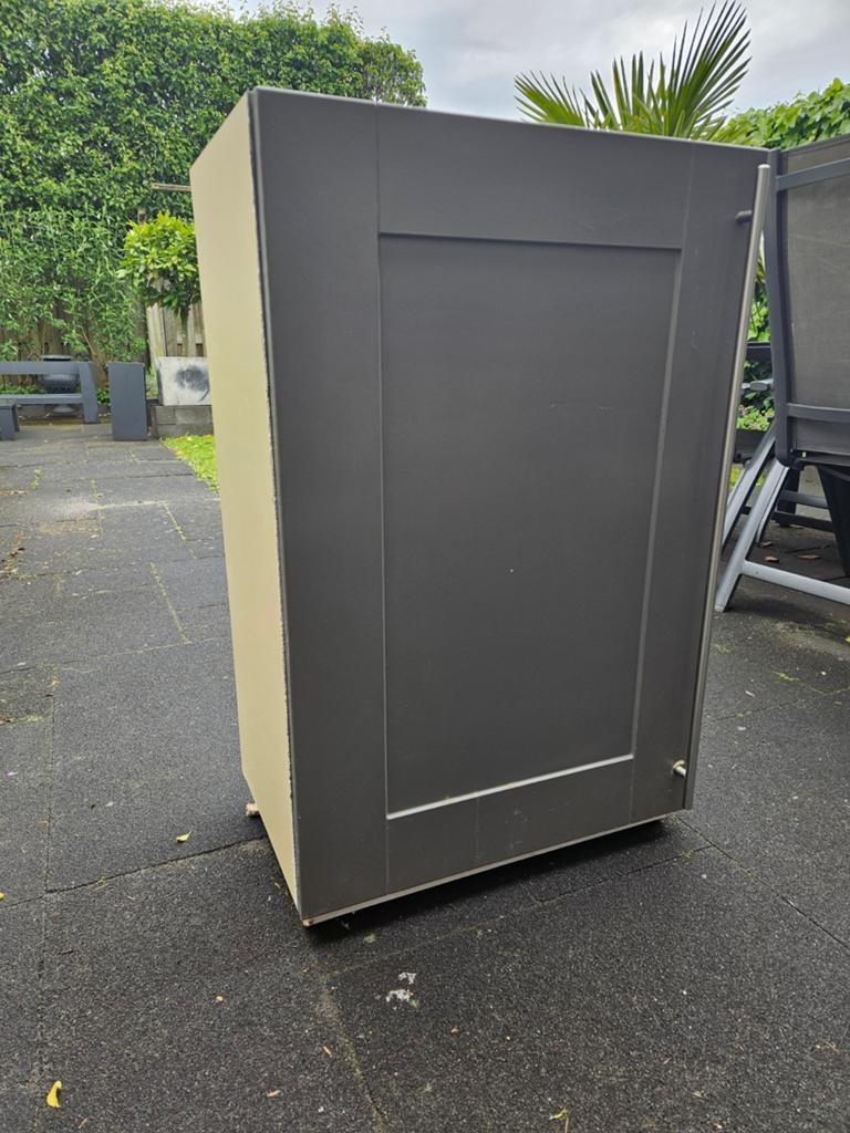 Keukenkastje als opbergkastje 61x38x88cm, Ophalen
