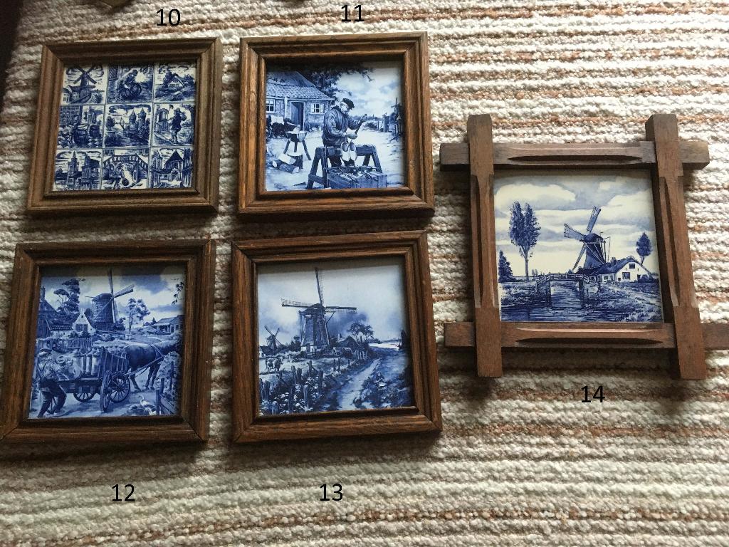 tegeltjes met lijstje blauw siertegel molen boer klompen, Ophalen of Verzenden