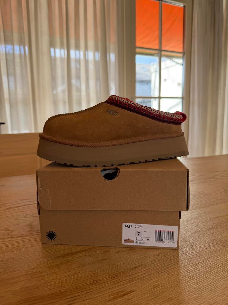 Ugg tazz 38, Kleding | Dames, Schoenen, Ophalen, Bruin, Nieuw, Pantoffels of Sloffen