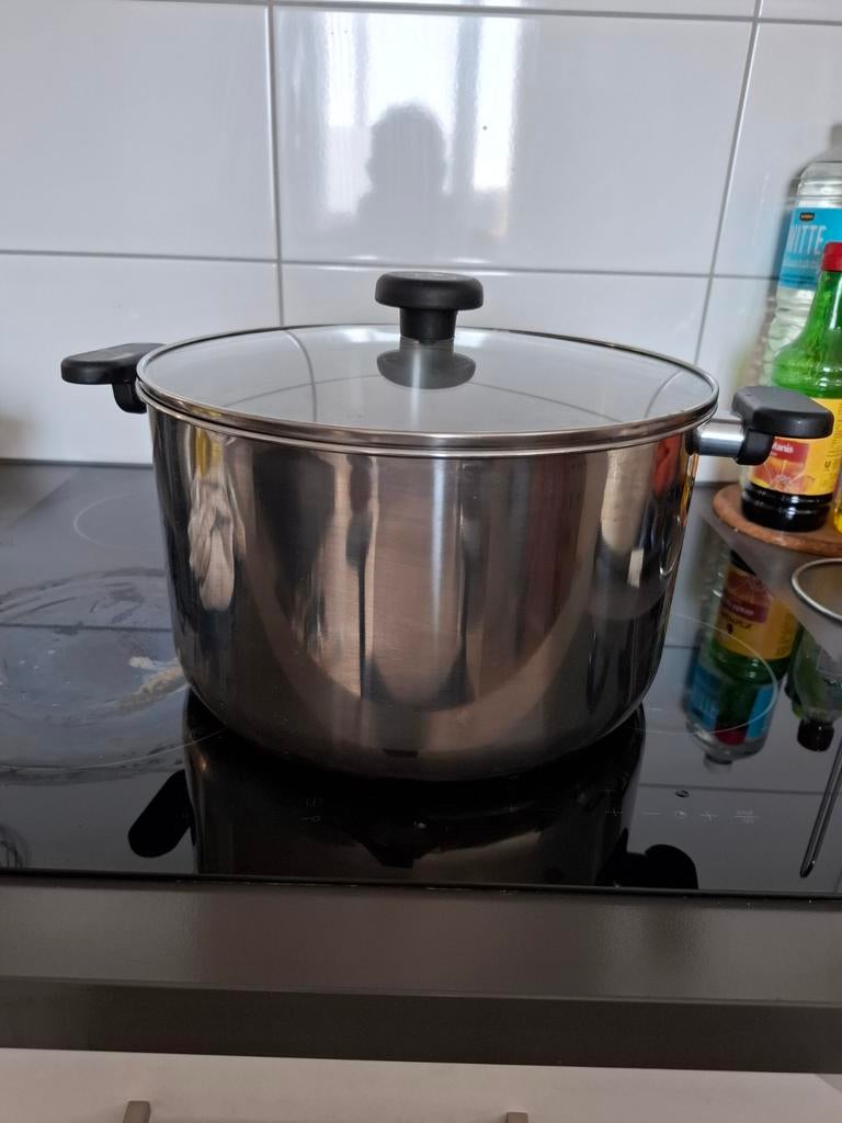 10 liter pan, Huis en Inrichting, Keuken | Potten en Pannen, Ophalen of Verzenden, Zo goed als nieuw, Rvs, Kookpan of Snelkookpan