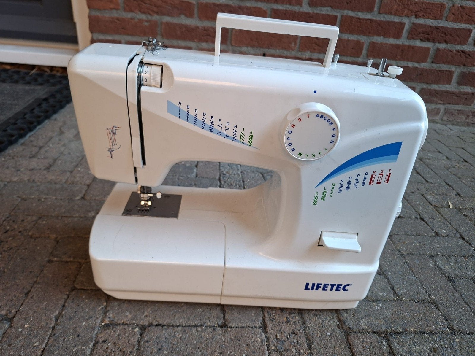naaimachine zonder kabel, Ophalen, Gebruikt, Naaimachine, Overige merken