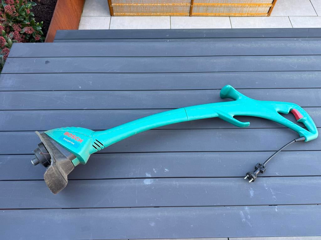 Bosch ART 23 Easytrim elektrische trimmer, Ophalen, Gebruikt, 10 tot 30 cm, Elektrisch