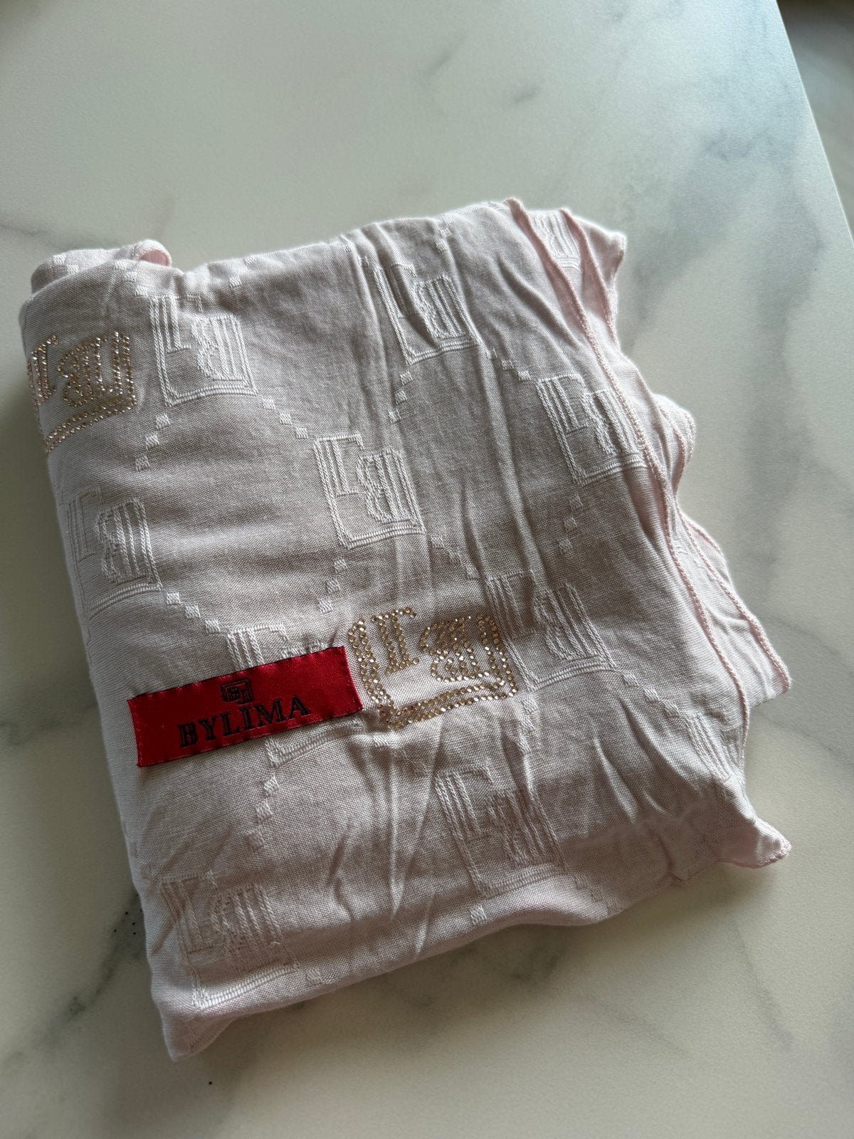 Lichtroze Bylimahoofddoek - Zo goed als nieuw, Kleding | Dames, Ophalen of Verzenden, Zo goed als nieuw