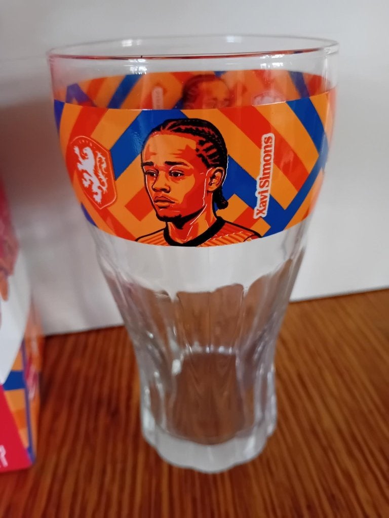 Coca Cola verzamelglas WK 2026 met Xavi Simons Nieuw!, Ophalen of Verzenden, Nieuw, Bierglas