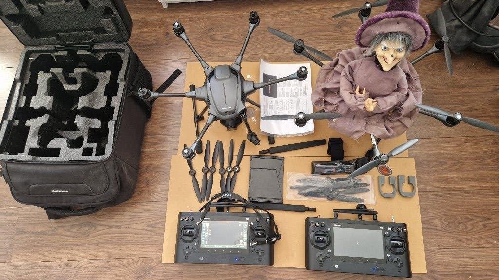 2x yuneec typhoon h drones 1 met camera 1 met heks, Audio, Tv en Foto, Drones, Ophalen, Gebruikt, Yuneec, 15 tot 30 minuten