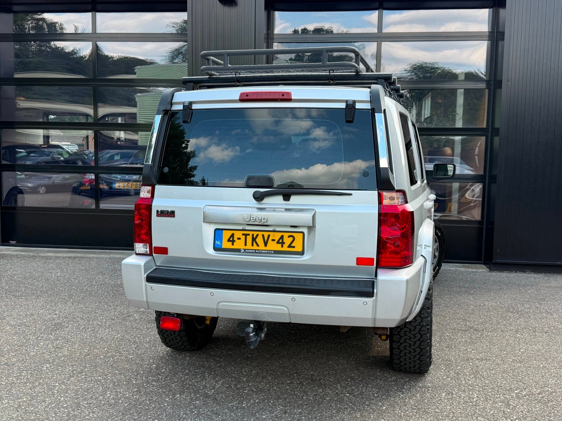 Jeep Commander 5.7 V8 Hemi Limited 7P Uniek!, Auto's, Jeep, Automaat, Gebruikt, 8 cilinders, Commander