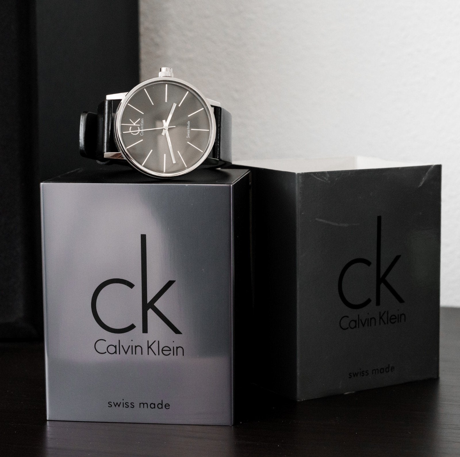 Calvin Klein Horloge RVS Zwart Leer (Swiss made), Sieraden, Tassen en Uiterlijk, Horloges | Heren, Overige merken, Leer, Staal