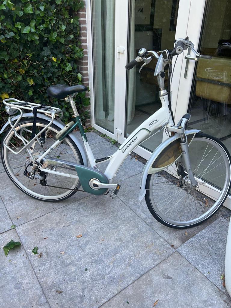 Sparta ion e bike, Ophalen, Zo goed als nieuw, Minder dan 30 km per accu, Sparta